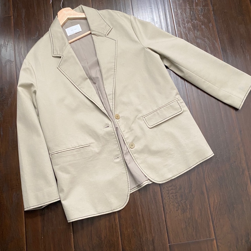 98% NEW OAK+ FORT blazer SIZE S